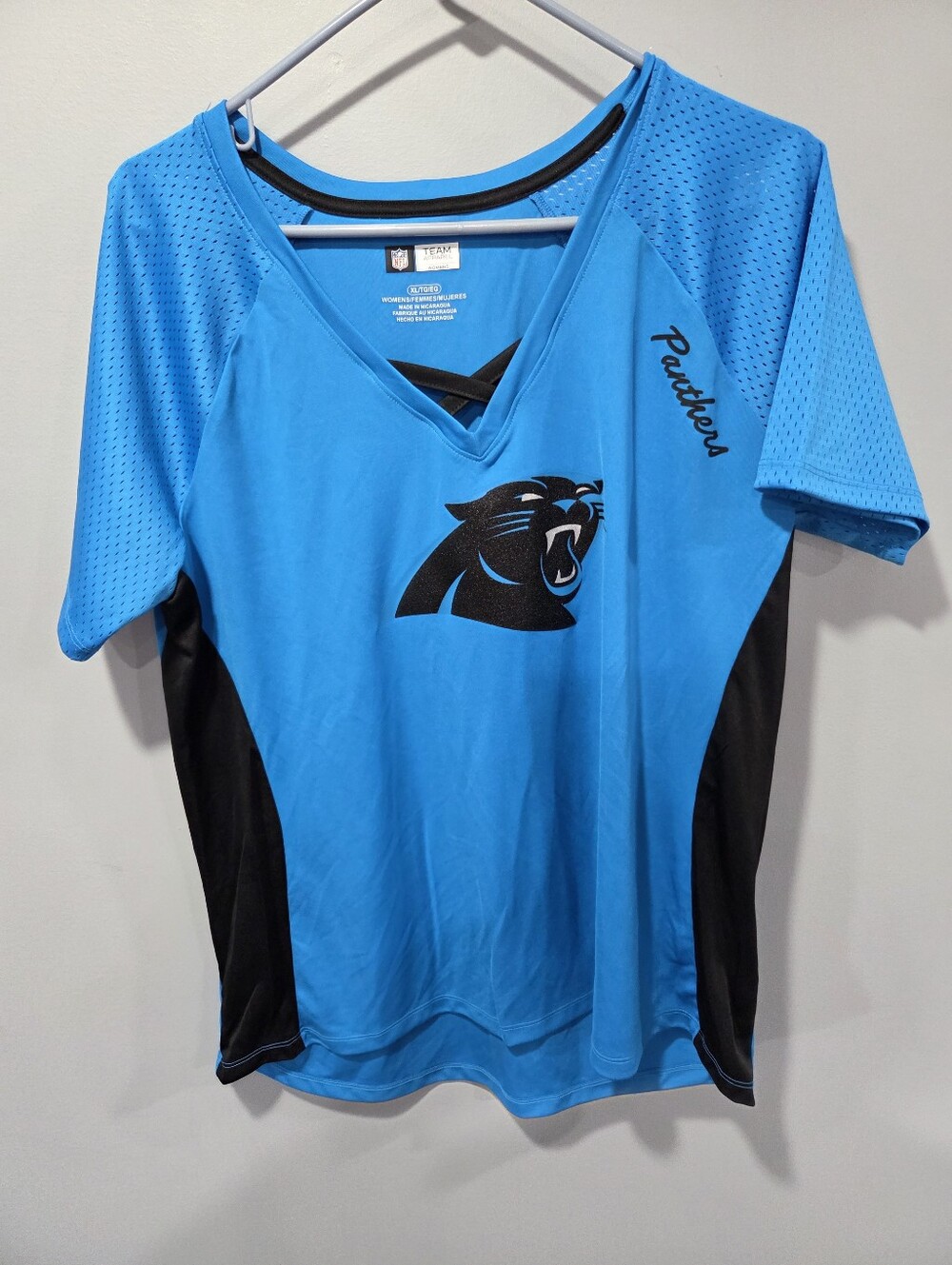 New With Tags NFL Carolina Panthers XL Bling Style Jersey